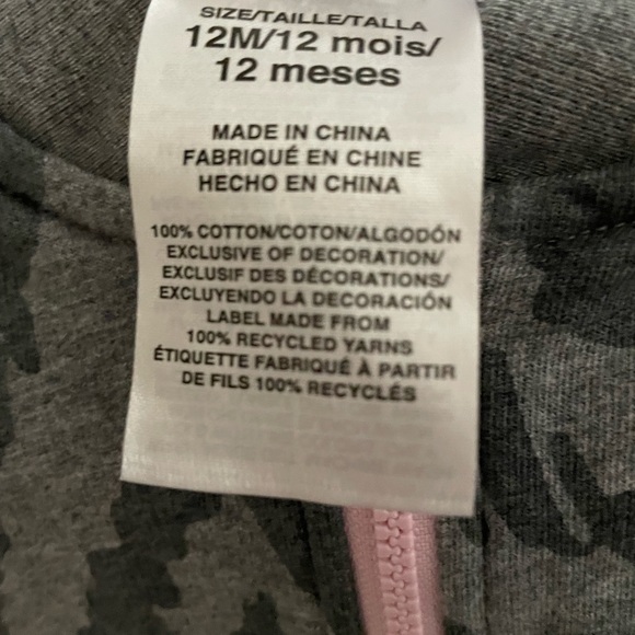 #204, Adidas Onesie w/1/2 zipper and snaps, gray and pink, NWOT - Picture 3 of 3